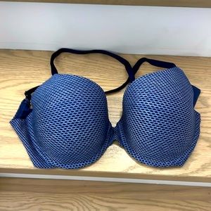 3 for $20 Victoria’s Secret bra with mesh overlay